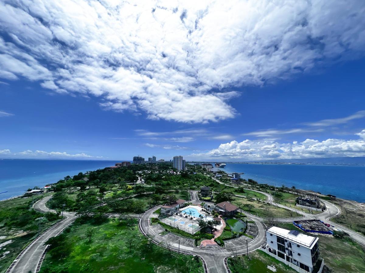 Oceanfront At Arterra, Fast Wifi, Nflix, Kitchen - H Or L Lapu-Lapu City Exterior foto
